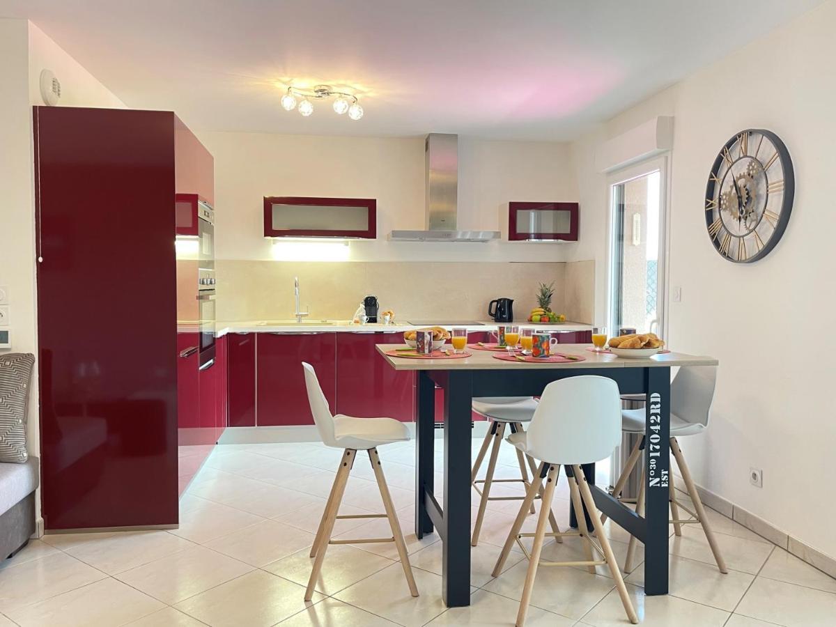 Tres Bel Appartement -Residence Avec Piscine Sur Le Toit Et Vue Panoramique Saint-Raphaël Exteriér fotografie